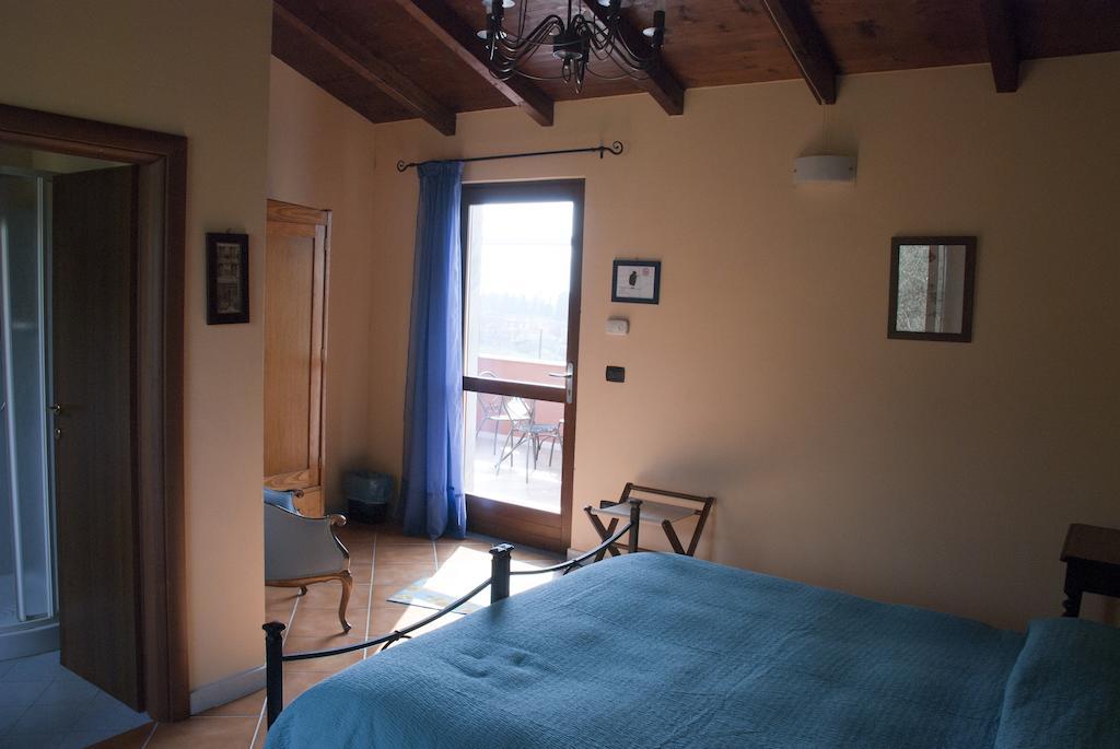 Bed and Breakfast Il Giardino Delle Esperidi Fosdinovo Habitación foto
