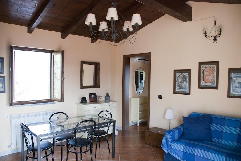 Bed and Breakfast Il Giardino Delle Esperidi Fosdinovo Habitación foto